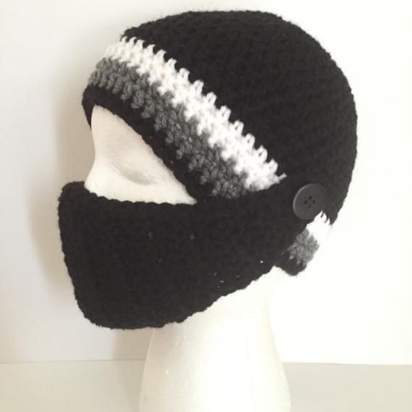 Knight hat crochet, handmade - Picture 2 of 2